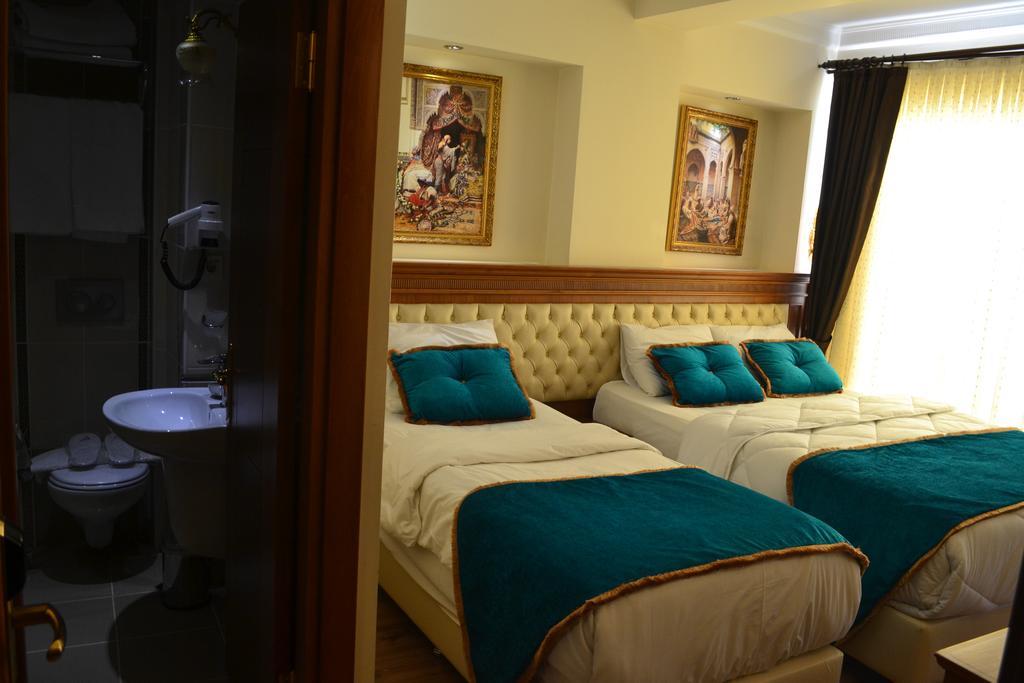Blue Istanbul Suites Room photo