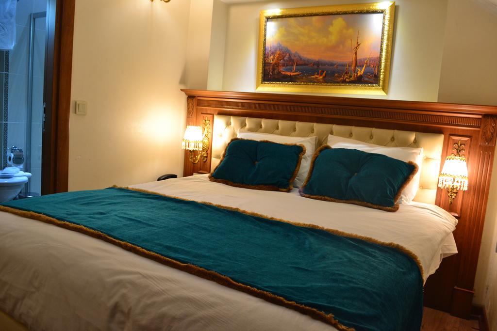 Blue Istanbul Suites Room photo