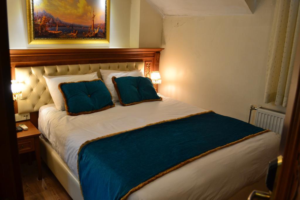 Blue Istanbul Suites Room photo